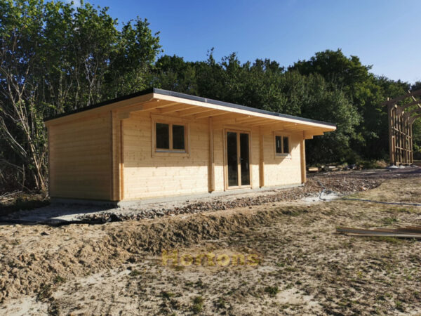 Large insulated garden room - choose how warm you need it to be!