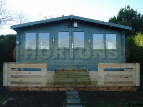 Richmond 5.5m x 5.5m Log Cabin